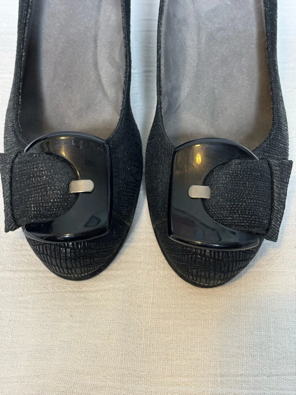 Stuart Weitzman Bucalina Textured Buckle Wedge Shoes-Black-Women Size 6.5 - Picture 2 of 11